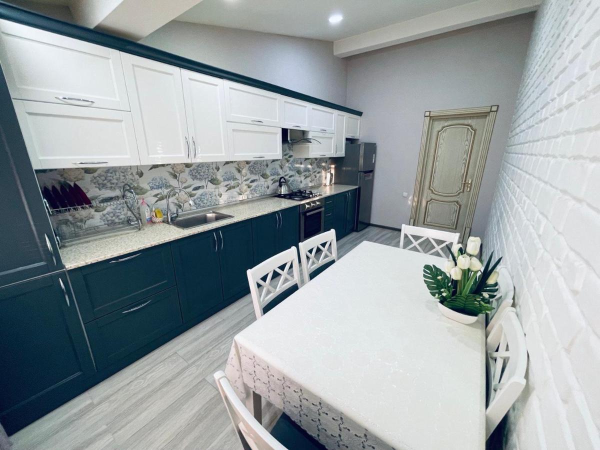 Aleksandra Apartment Szamarkand Kültér fotó